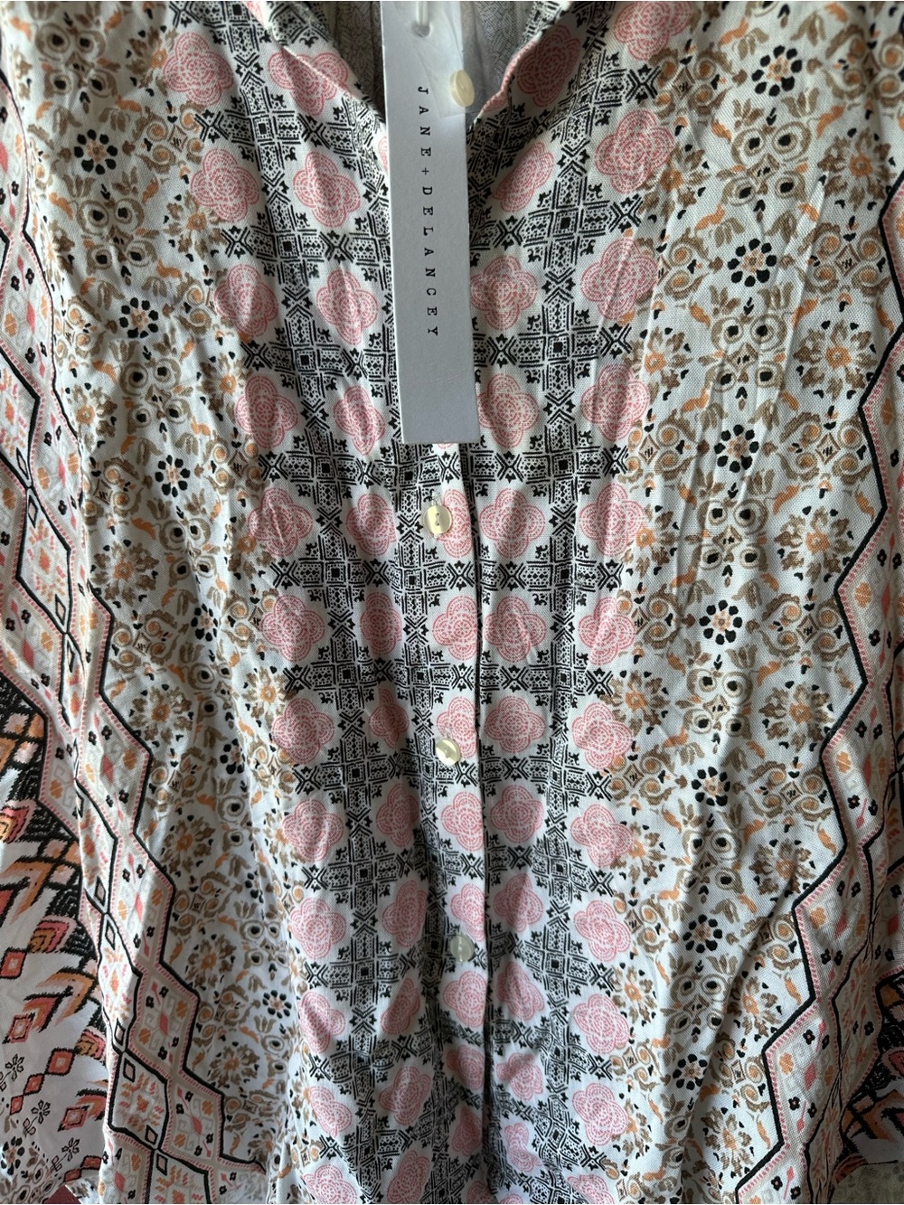 Jane + Delancey Lightweight Floral Print Blouse in Pink- Black and Green - Picture 6 of 6
